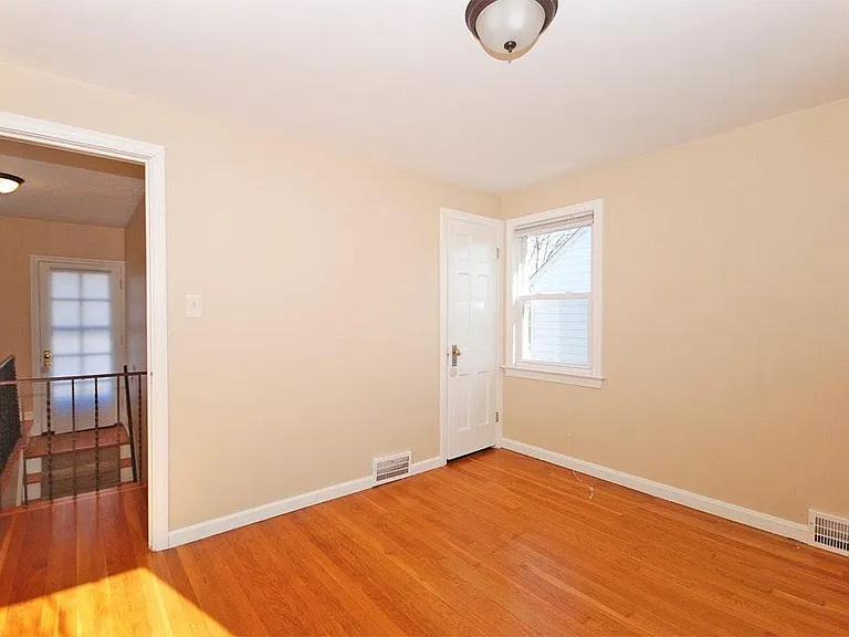 3721 Silsby Rd — Photo 18