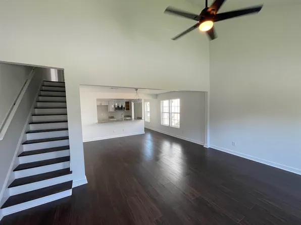 3903 Spumante Dr, Memphis, TN 38115