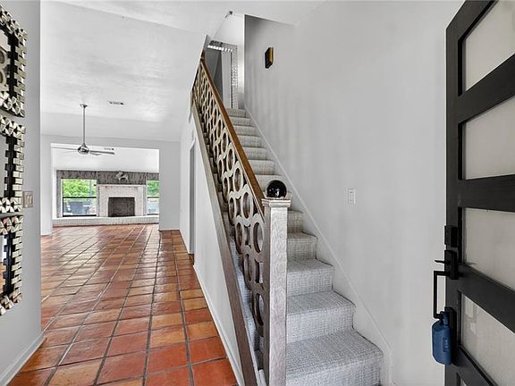 4th image of 28267 Stanga Ln