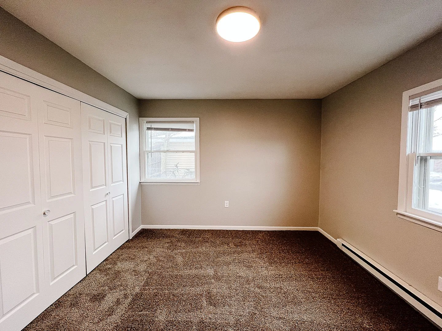 Hardwood Floors and Dishwasher — Photo 4