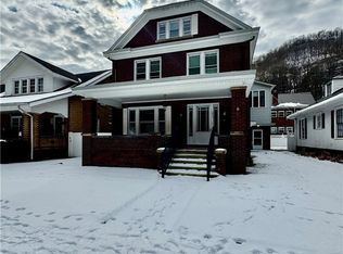 293 Riverside Dr, Logan, WV 25601