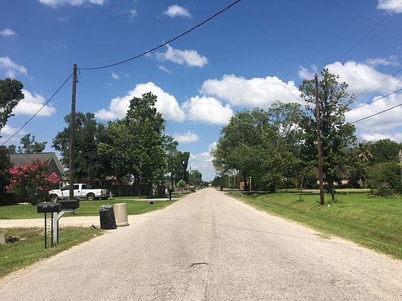 5th image of 510 Cottontail Dr