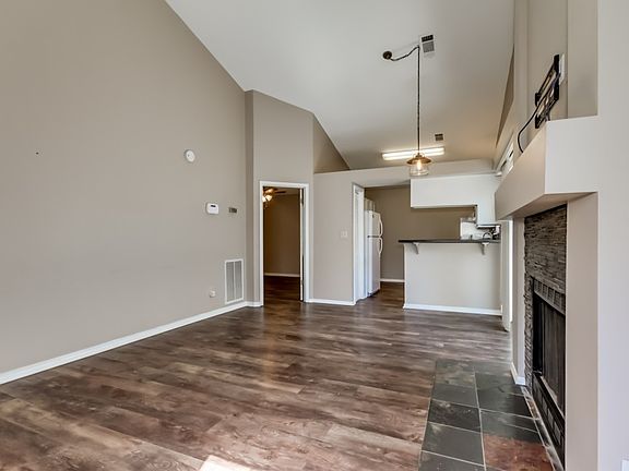 5th image of 2916 Robinwood Ln