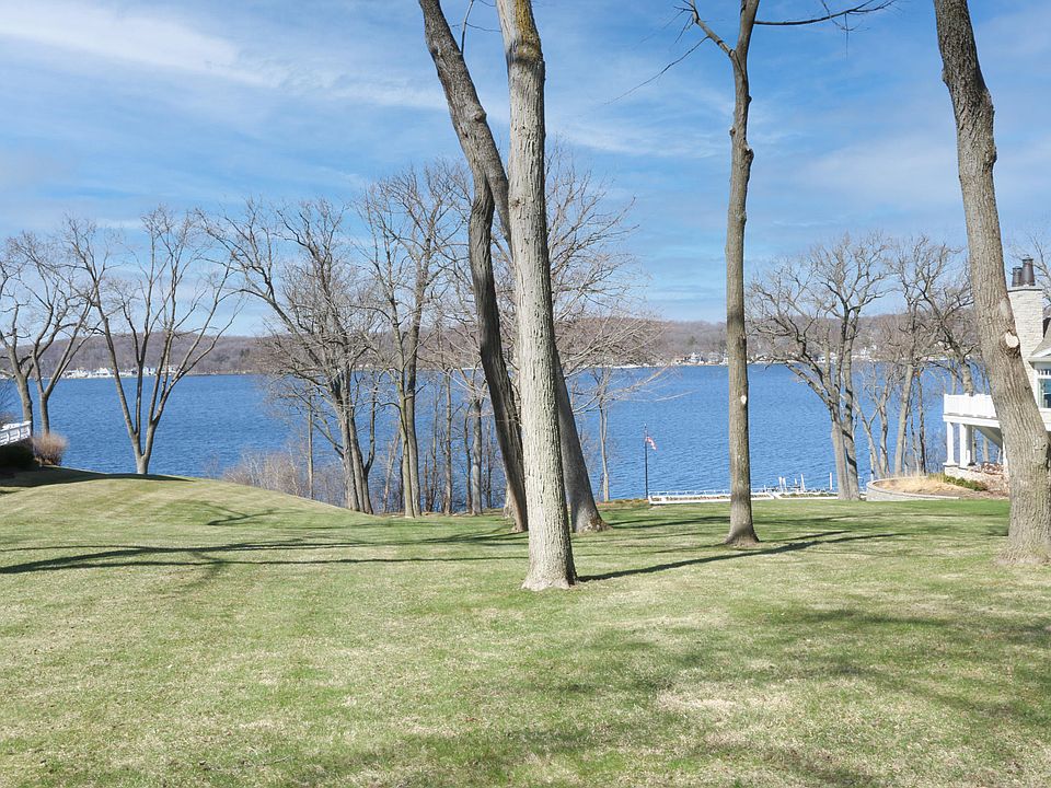 1st image of 2 S Lake Shore Dr