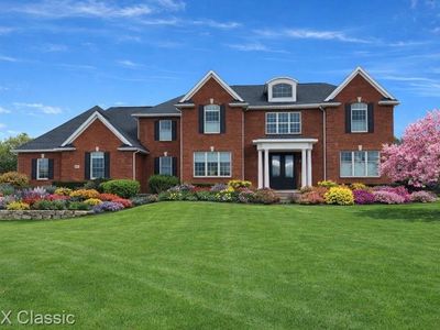 1994 Charles Ct, Milford, MI, 48380
