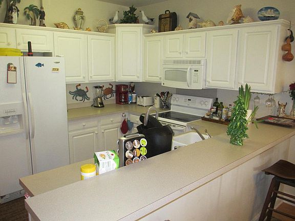 5th image of 117 W Ashley Ave #C-101