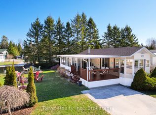 30 Huron Cir, Wasaga Beach, ON L9Z1X7