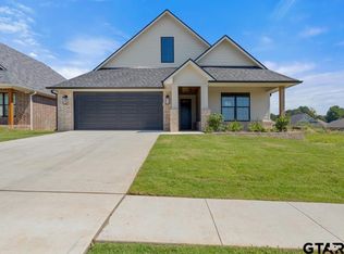 7162 Alexander Dr, Tyler, TX 75707