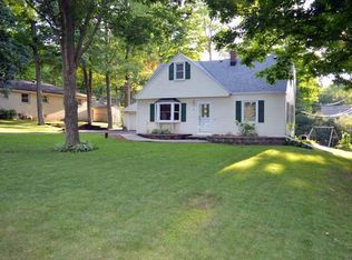 805 Adelmann Ave, Brookfield, WI 53045