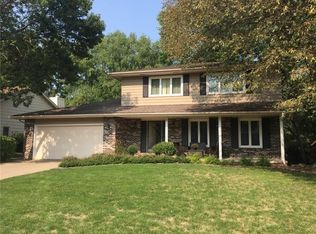 10979 Lincoln Ave, Clive, IA 50325