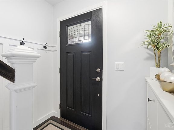 3rd image of 7890 Blairhouse Dr