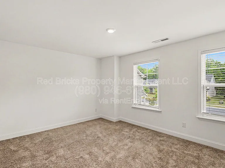 15020 Sycamore Crossing Ct — Photo 27