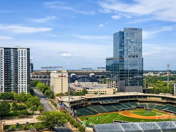 333 W Trade St Unit 907, Charlotte, NC 28202