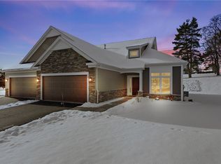 18 Eagle Holw, Penfield, NY 14526