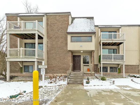 523 Bainbridge Dr APT 38, East Lansing, MI 48823