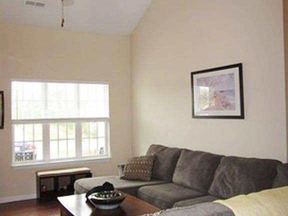 2nd image of 644 Grasswren Way