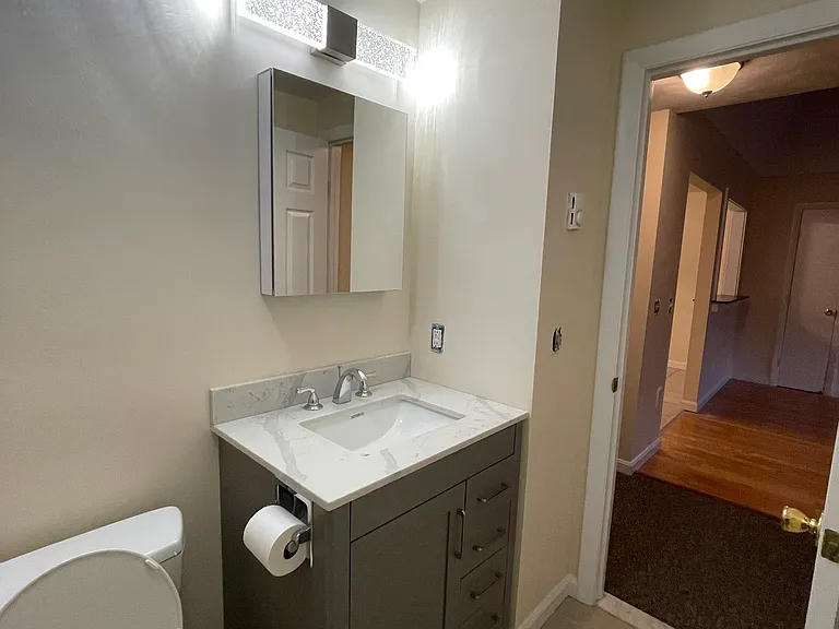177 Crescent St — Photo 14