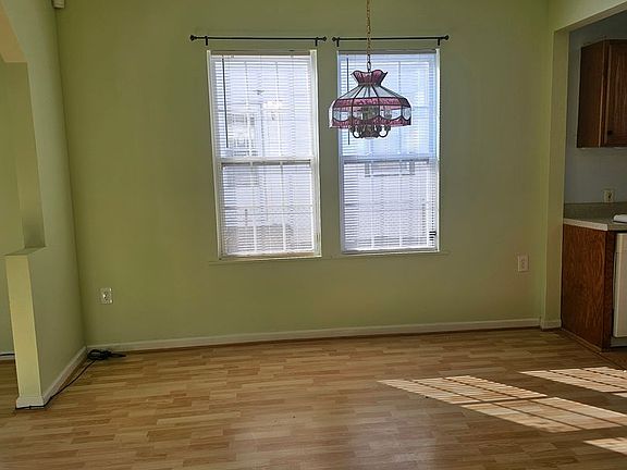 4th image of 966 Avenue I