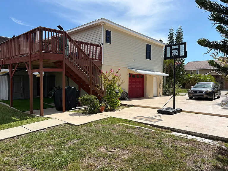 9730 San Moreno Way — Photo 10
