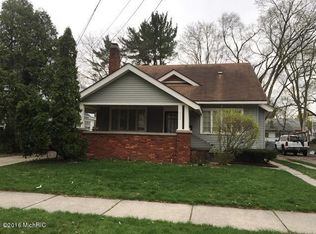 424 Ardmore St SE, Grand Rapids, MI 49507