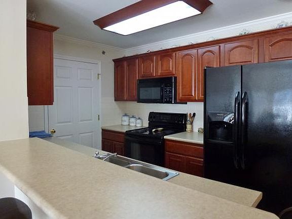 4th image of 700 Sir Echo Dr Unit 201