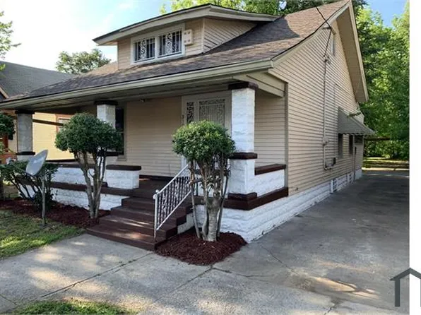 3109 Dumesnil St, Louisville, KY 40211