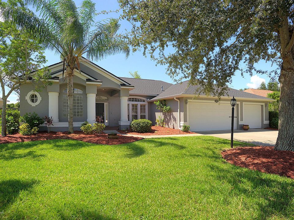 1st image of 5755 Newbury Cir