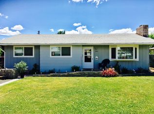 2906 Richey Rd, Yakima, WA 98902
