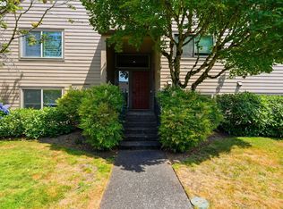 2418 SE Baypoint Dr, Vancouver, WA 98683
