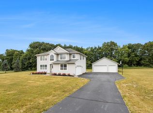 21153 Kirby Blfs, Battle Creek, MI 49017