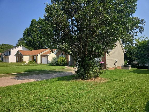 2nd image of 415 Cyprus Ct