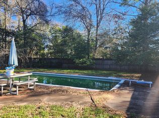 6127 Barnes Rd, Crestview, FL 32536