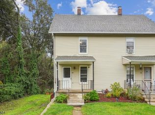 50 King Cole Rd, Hamburg, NJ 07419