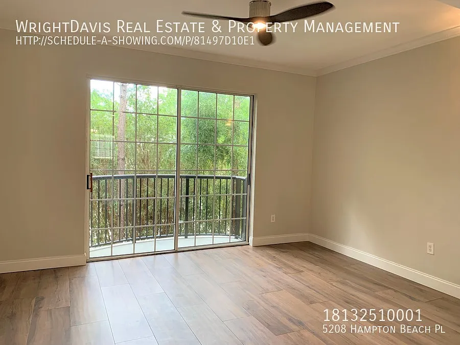 2/2 Cordoba at Beach Park Condominium in South Tampa. — Photo 4