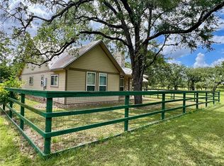 7088 Fm 244 Rd, Anderson, TX 77830