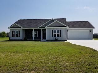 204 Settlers Pointe Dr, Pikeville, NC 27863