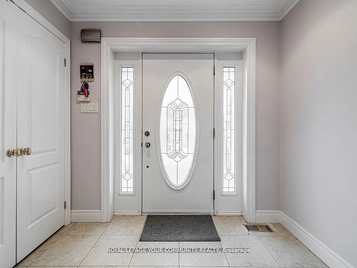 4 bed, $3,500 — Photo 4