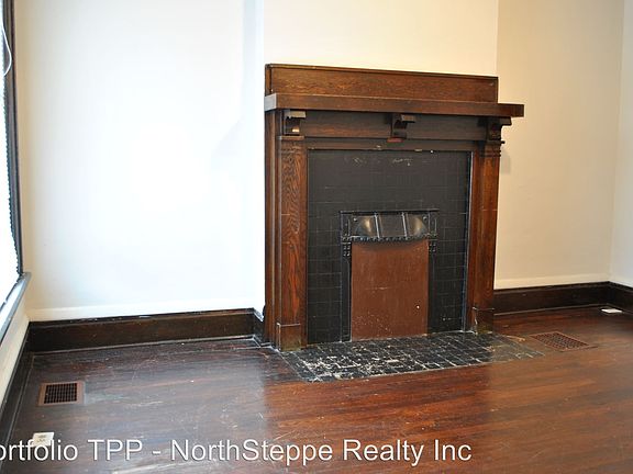 3rd image of 309 E 20th Ave