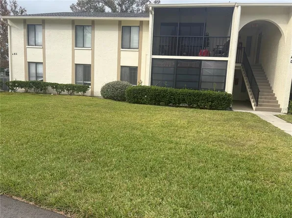 3211 Lake Pine Way E APT A1, Tarpon Springs, FL 34688