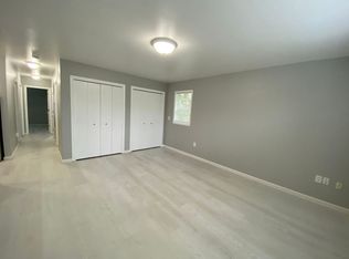 115 SW 14th St #A-D, Warrenton, OR 97146