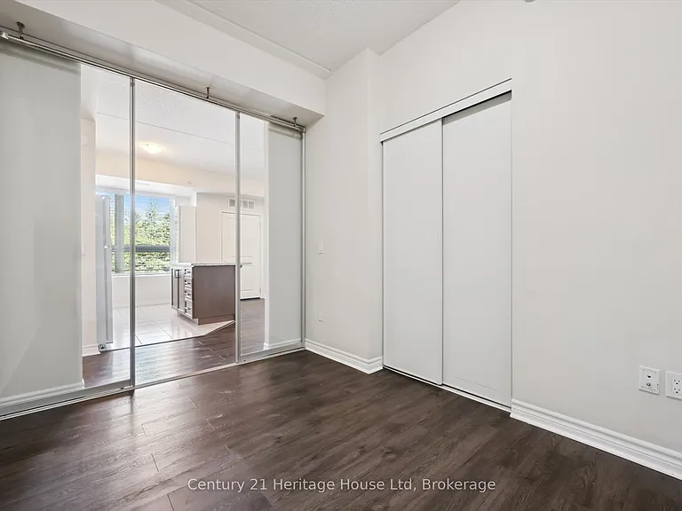 1280 Gordon St #305 — Photo 27