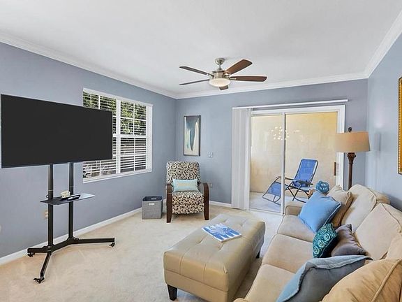 2nd image of 1125 Villagio Cir