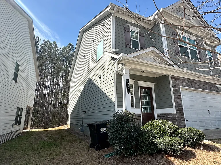 112 Bryon Ln — Photo 10