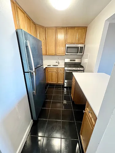140-16 34th Ave #308 Photo 1