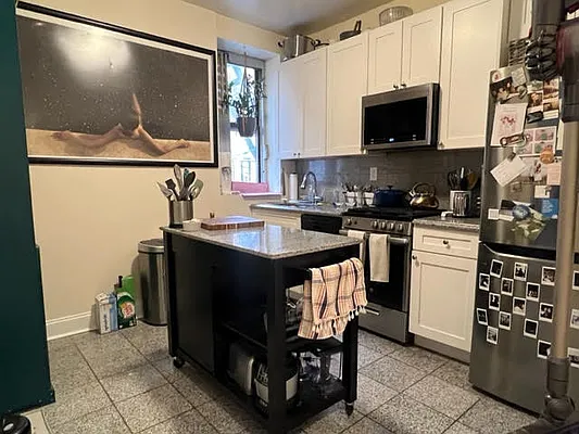 Rented by Compass | media 6