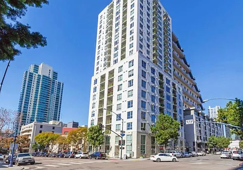 1240 India St Photo 1