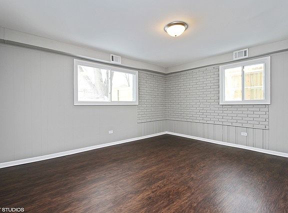 5th image of 15126 Hastings Dr