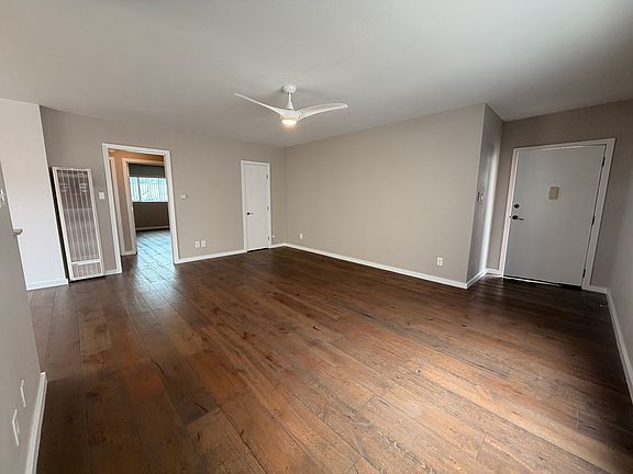 2nd image of 3463 Clarington Ave APT 6
