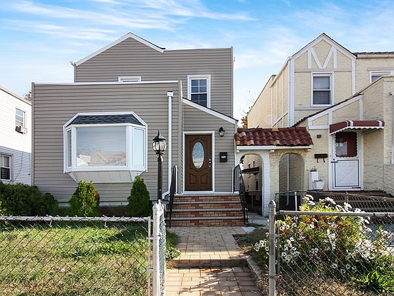 5th image of 134 233rd St