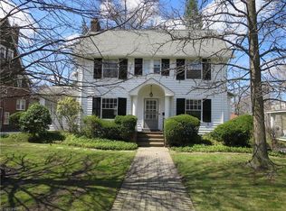 2586 Exeter Rd, Cleveland Heights, OH 44118
